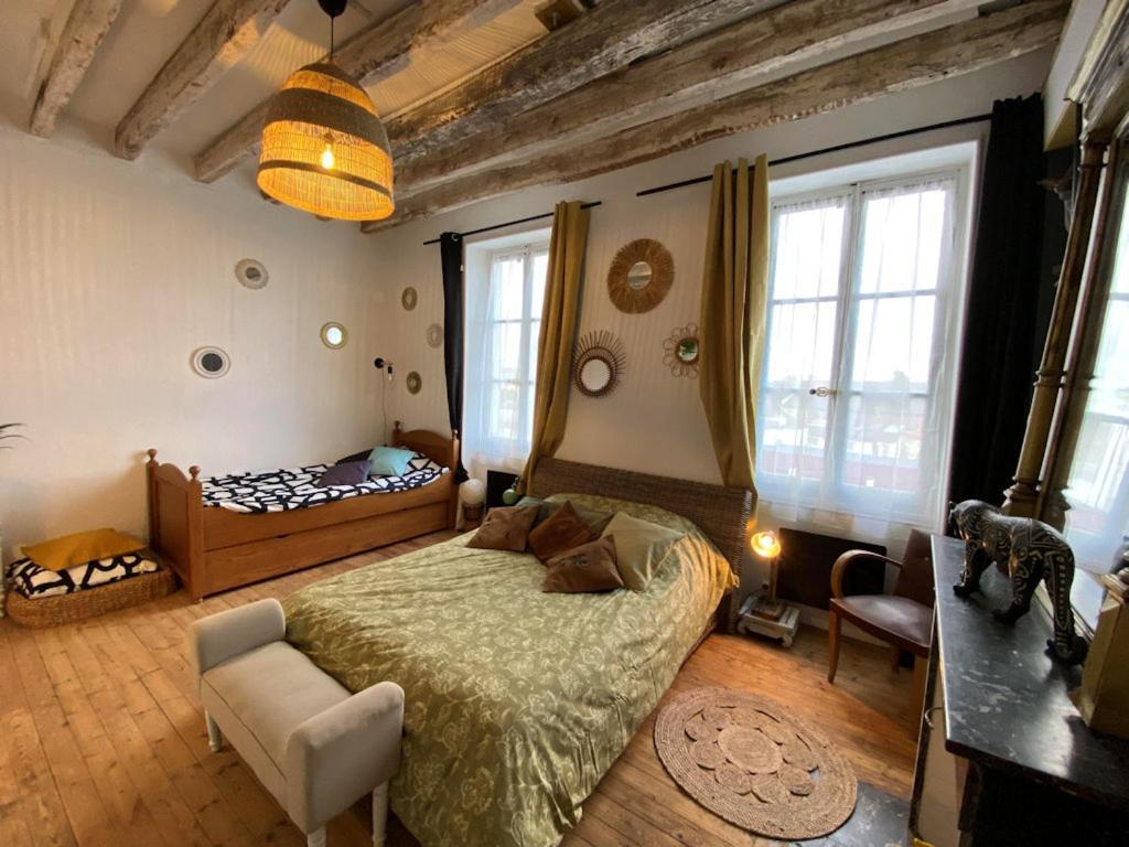 Les Petites Mirabelles Bed & Breakfast Noyers-sur-Cher Exterior photo