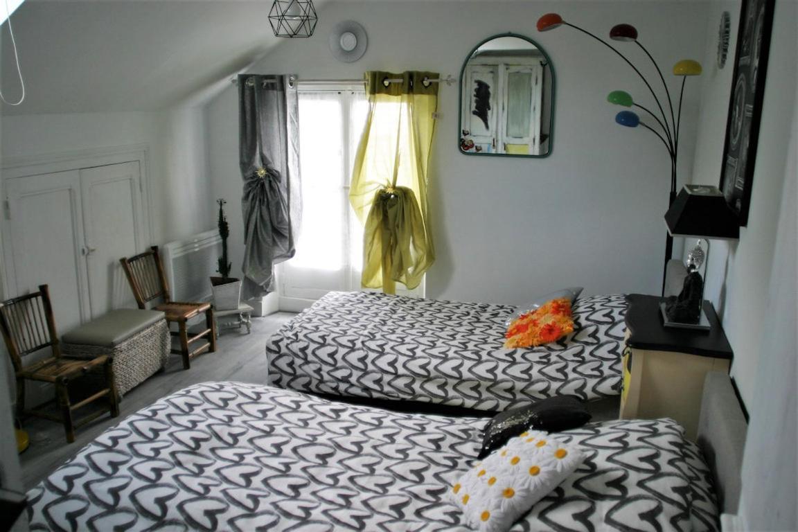 Les Petites Mirabelles Bed & Breakfast Noyers-sur-Cher Exterior photo